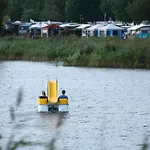 Luxuswohnwagen Karpfen Am Kransburger 354 *