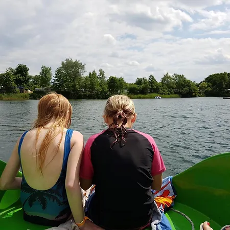 Luxuswohnwagen Karpfen Am Kransburger 354 Camping