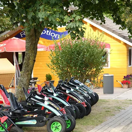 Luxuswohnwagen Karpfen Am Kransburger 354 Campingplatz Wurster Nordseekuste