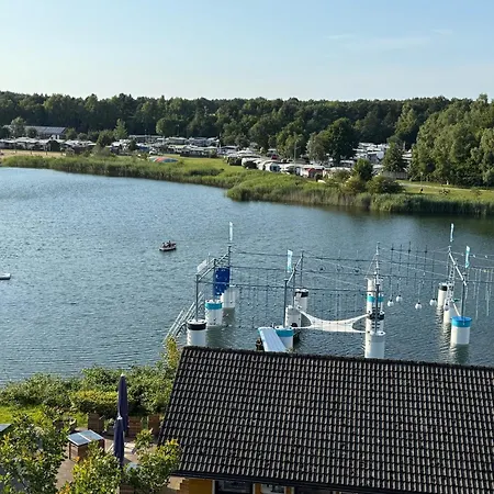 Luxuswohnwagen Karpfen Am Kransburger 354 Camping