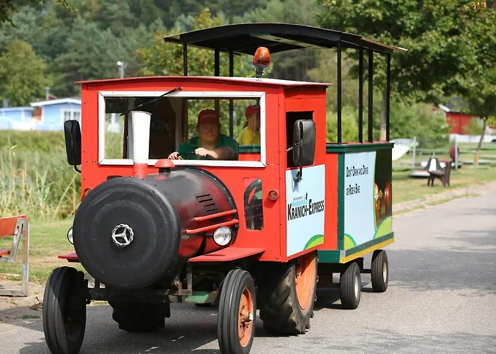 Kamp alanı Luxuswohnwagen Karpfen Am Kransburger 354 *