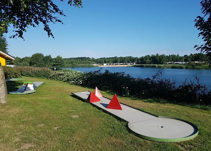 Luxuswohnwagen Karpfen Am Kransburger 354 Kamp alanı *